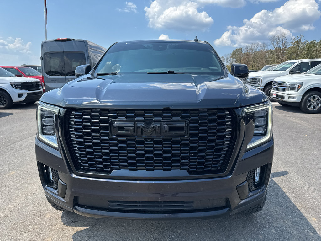 Used 2024 GMC Yukon Denali AWD/4WD image 2