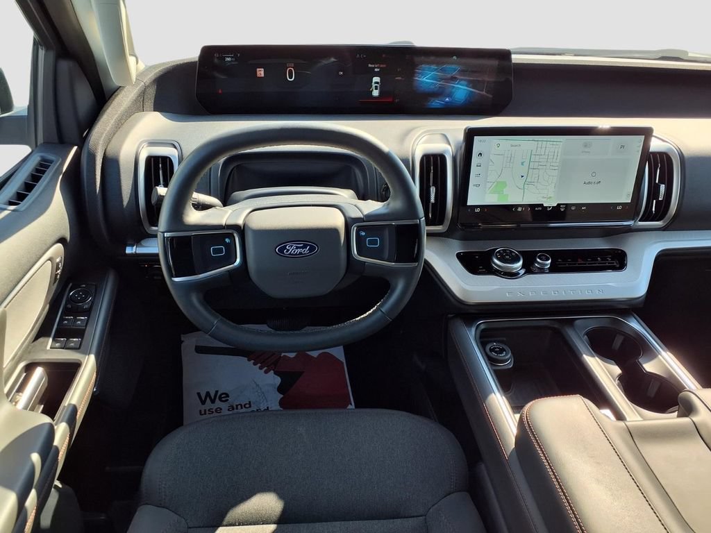 Certified 2025 Ford Expedition Max Active AWD/4WD image 9