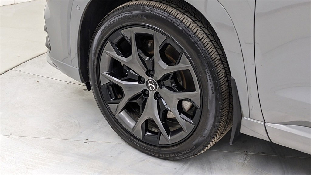 Used 2024 Lexus TX 500h AWD w/ Technology Package image 5