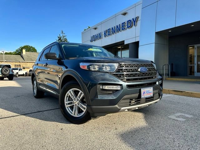 Certified 2023 Ford Explorer XLT w/ Equipment Group 202A AWD/4WD image 2