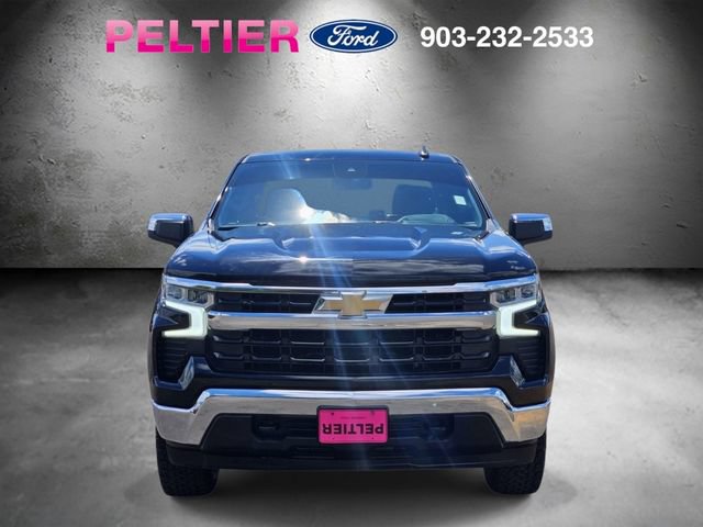Used 2023 Chevrolet Silverado 1500 LT AWD/4WD image 2