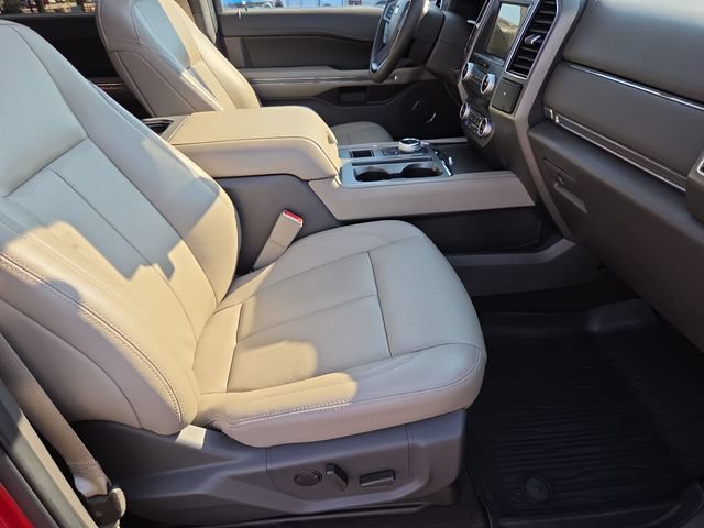 Certified 2020 Ford Expedition XLT w/ Equipment Group 202A RWD image 31