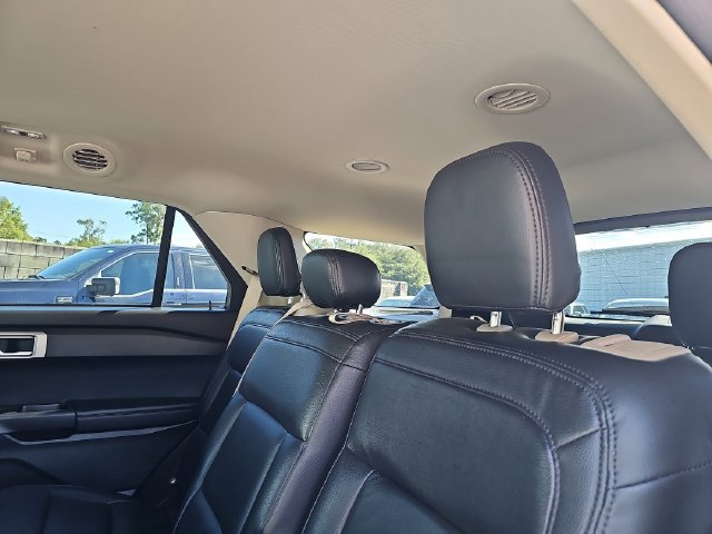 Certified 2021 Ford Explorer 2WD w/ Class III Trailer Tow Package image 17