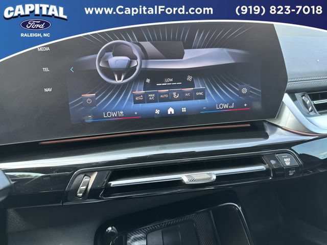 Used 2025 BMW X1 xDrive28i AWD/4WD image 27