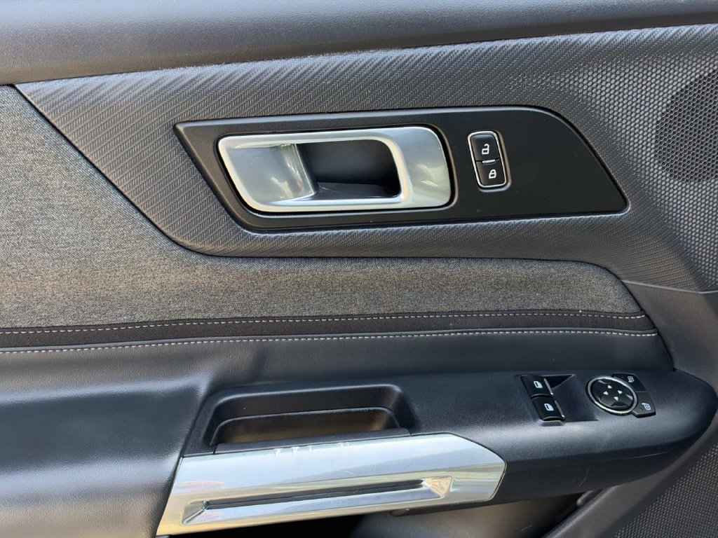 Certified 2024 Ford Mustang GT RWD image 18