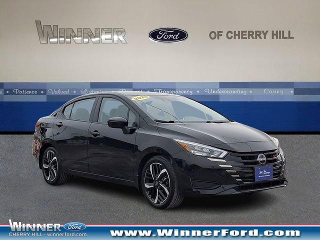 Used 2023 Nissan Versa SR w/ Trunk Package