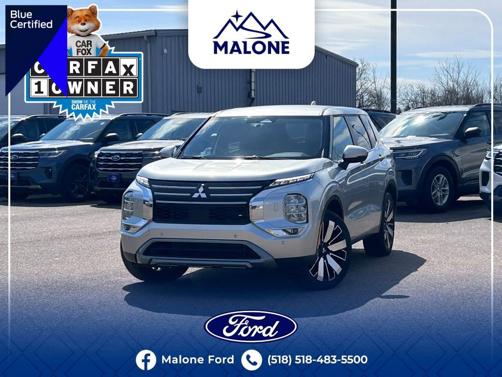 Used 2025 Mitsubishi Outlander SE