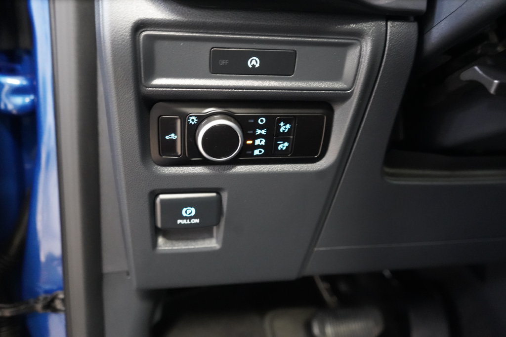 Certified 2025 Ford F150 STX RWD image 32