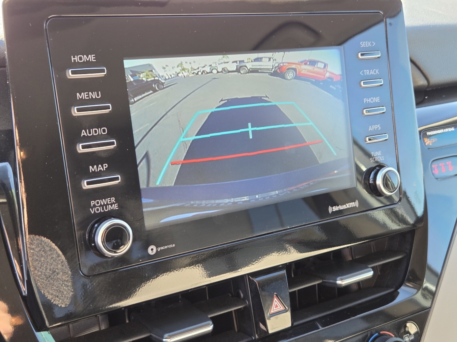 Used 2024 Toyota Camry SE image 20