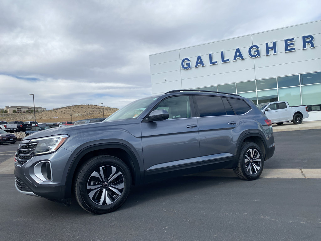 Used 2024 Volkswagen Atlas SE