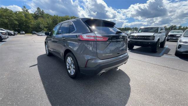 Certified 2024 Ford Edge Titanium image 3