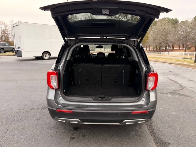 Certified 2024 Ford Explorer XLT w/ Equipment Group 202A image 17