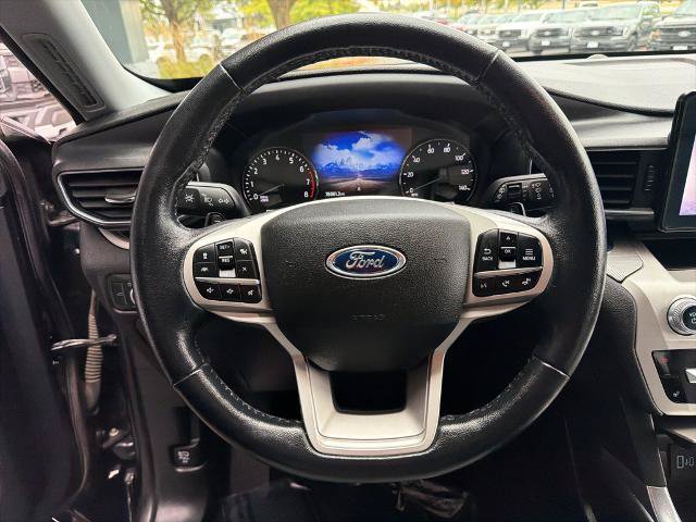 Certified 2021 Ford Explorer XLT w/ Equipment Group 202A AWD/4WD image 22