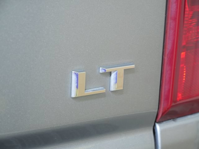 Used 2024 Chevrolet Silverado 2500 LT AWD/4WD image 9