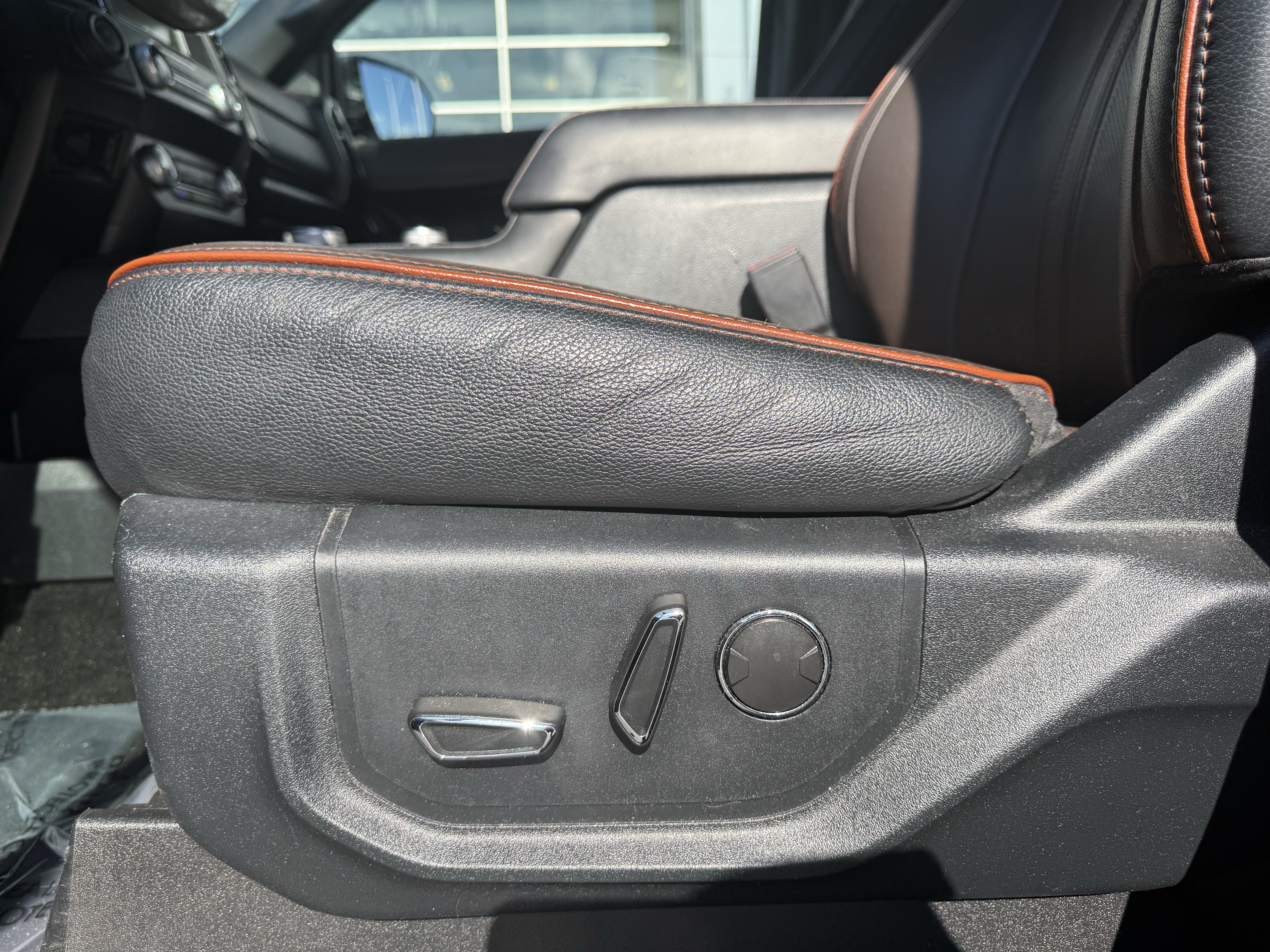 Certified 2020 Ford Expedition King Ranch AWD/4WD image 33