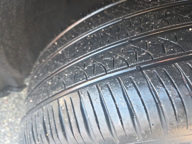 Certified 2024 Ford Explorer ST w/ Equipment Group 401A image 20