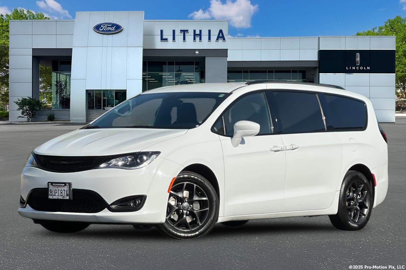 Used 2020 Chrysler Pacifica Touring-L Plus w/ S Appearance Package