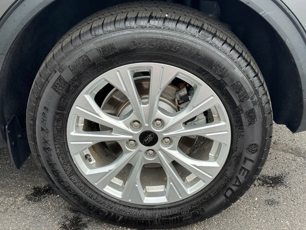 Certified 2023 Ford Escape Active AWD/4WD image 43