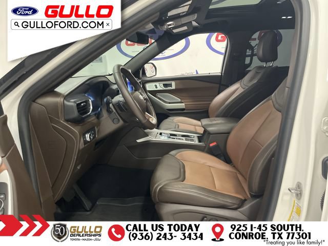 Certified 2021 Ford Explorer King Ranch w/ Premium Technology Package RWD image 29