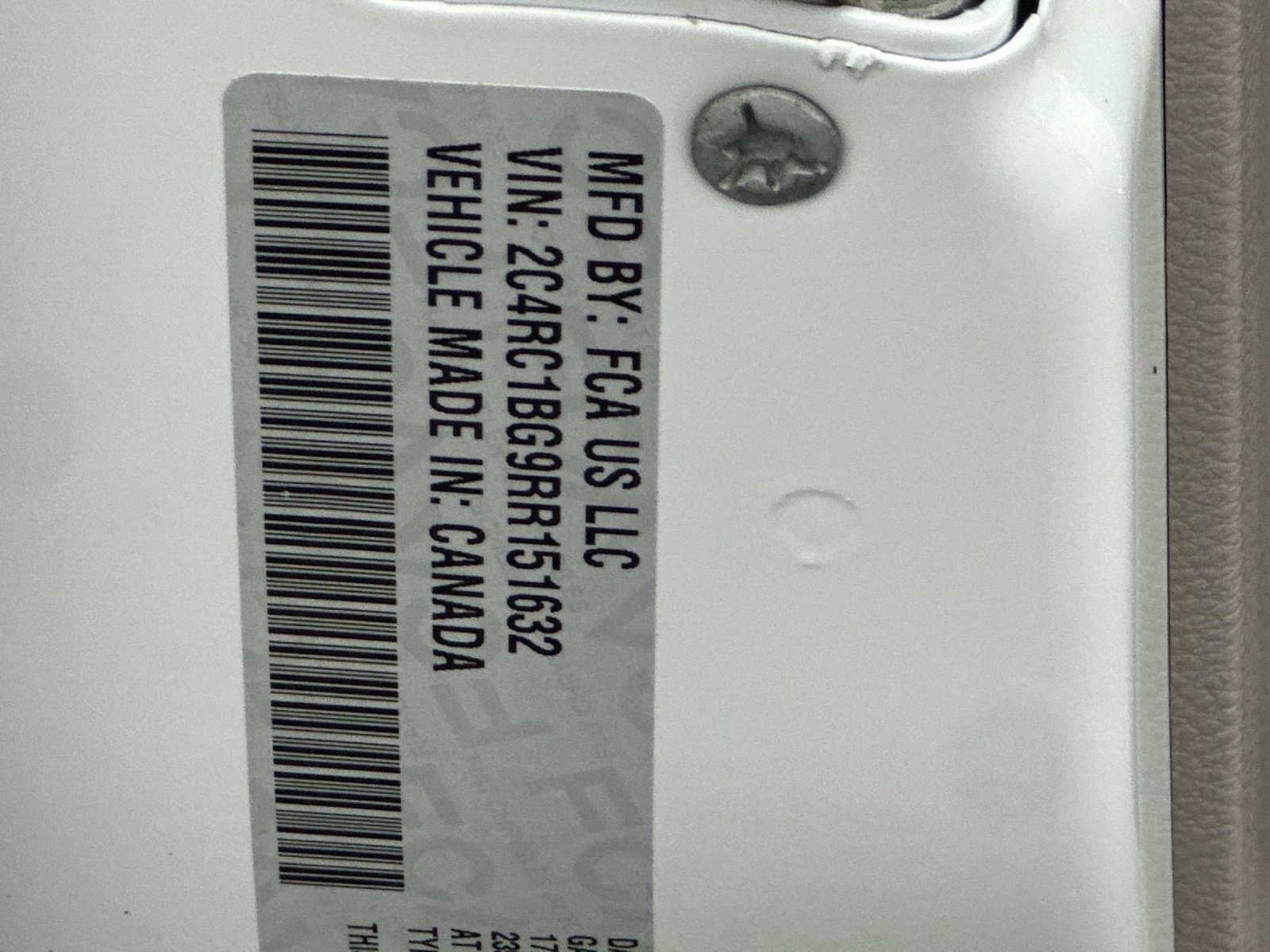 Used 2024 Chrysler Pacifica Touring-L FWD image 37