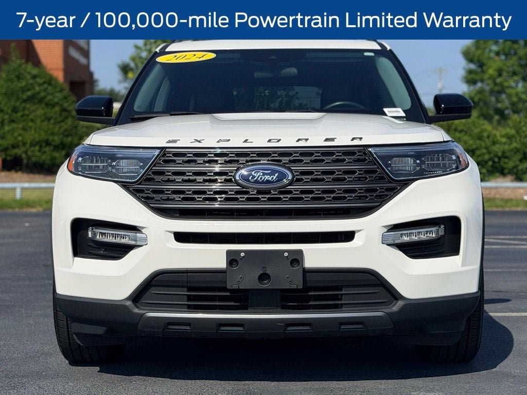 Certified 2024 Ford Explorer XLT w/ Equipment Group 202A RWD image 4
