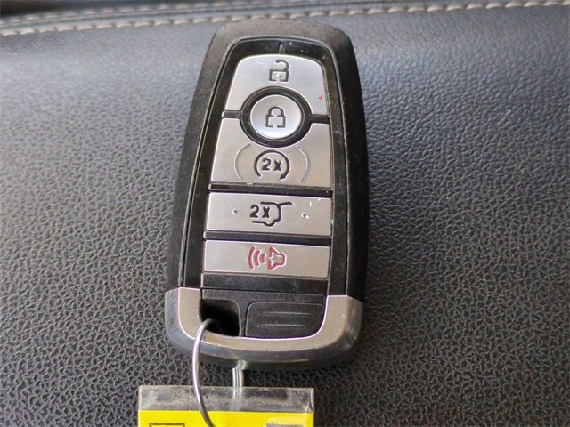 Certified 2022 Ford Escape Titanium w/ Class II Trailer Tow Package image 29