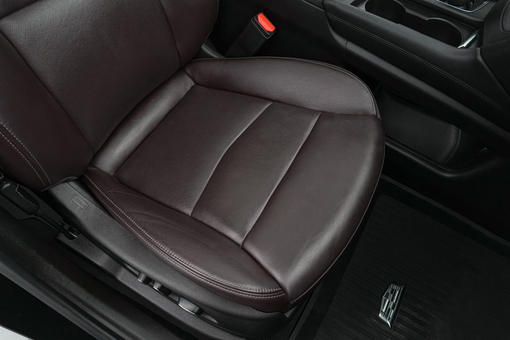 Used 2021 Cadillac XT6 Premium Luxury image 31