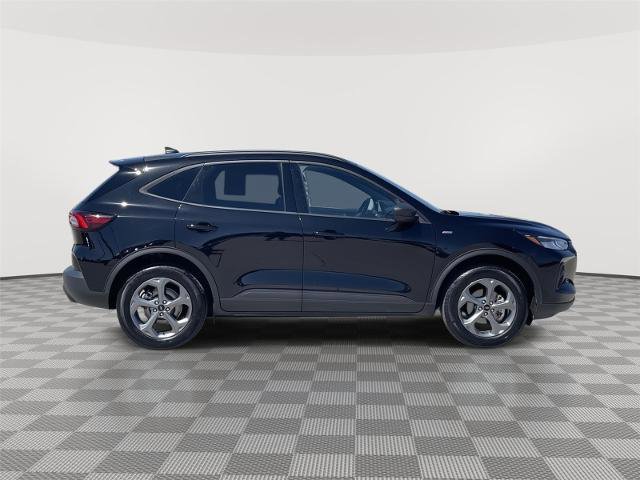 Certified 2025 Ford Escape ST-Line AWD/4WD image 6
