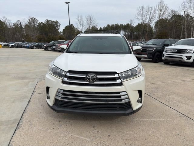 Used 2017 Toyota Highlander Limited Platinum video 2