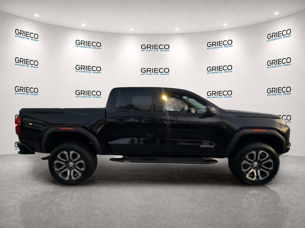 Used 2023 GMC Canyon AT4 w/ AT4 Premium Package AWD/4WD image 8