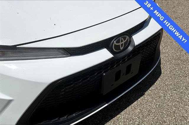Used 2022 Toyota Corolla LE image 28