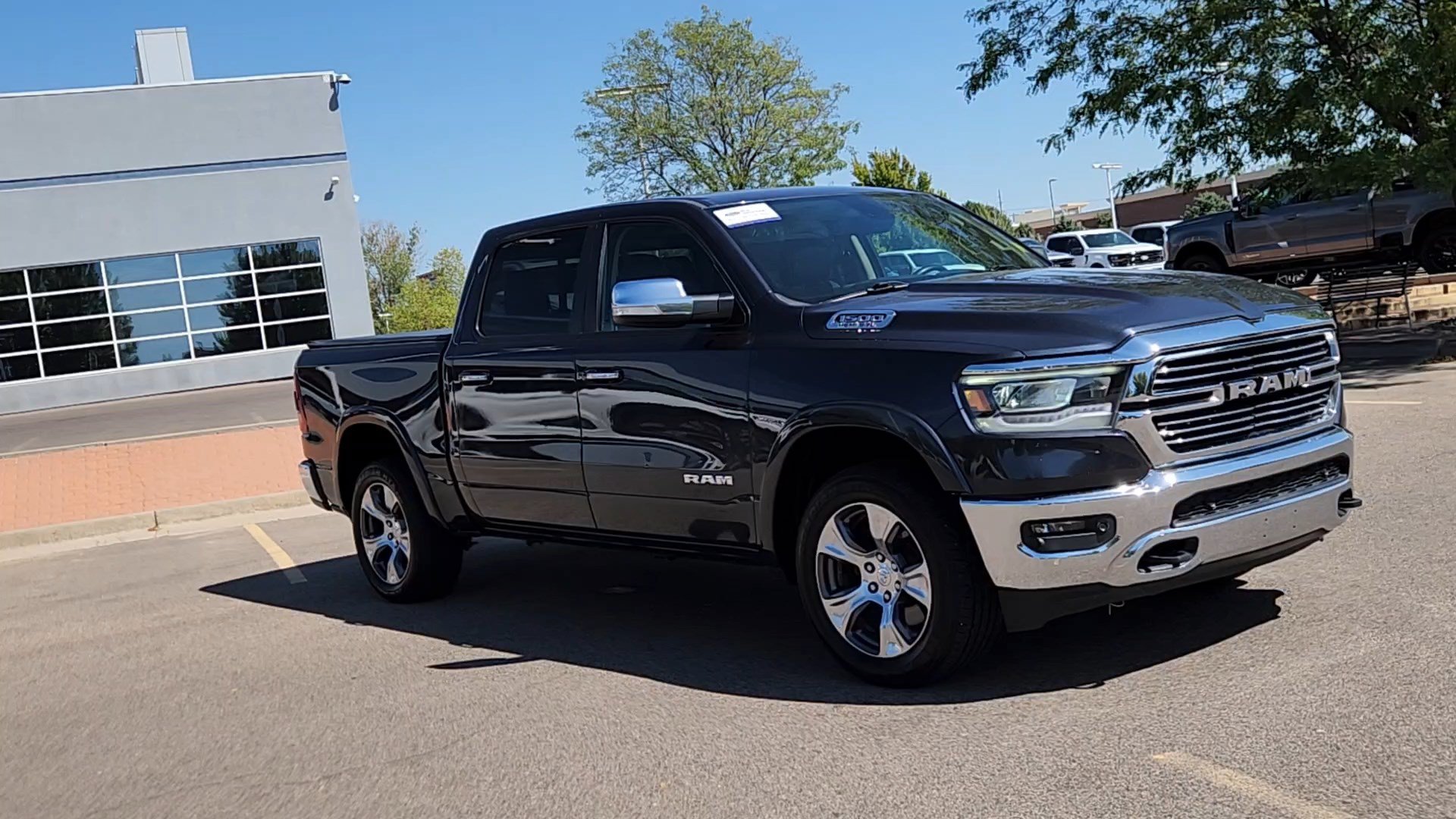 Used 2020 RAM 1500 Laramie AWD/4WD image 8