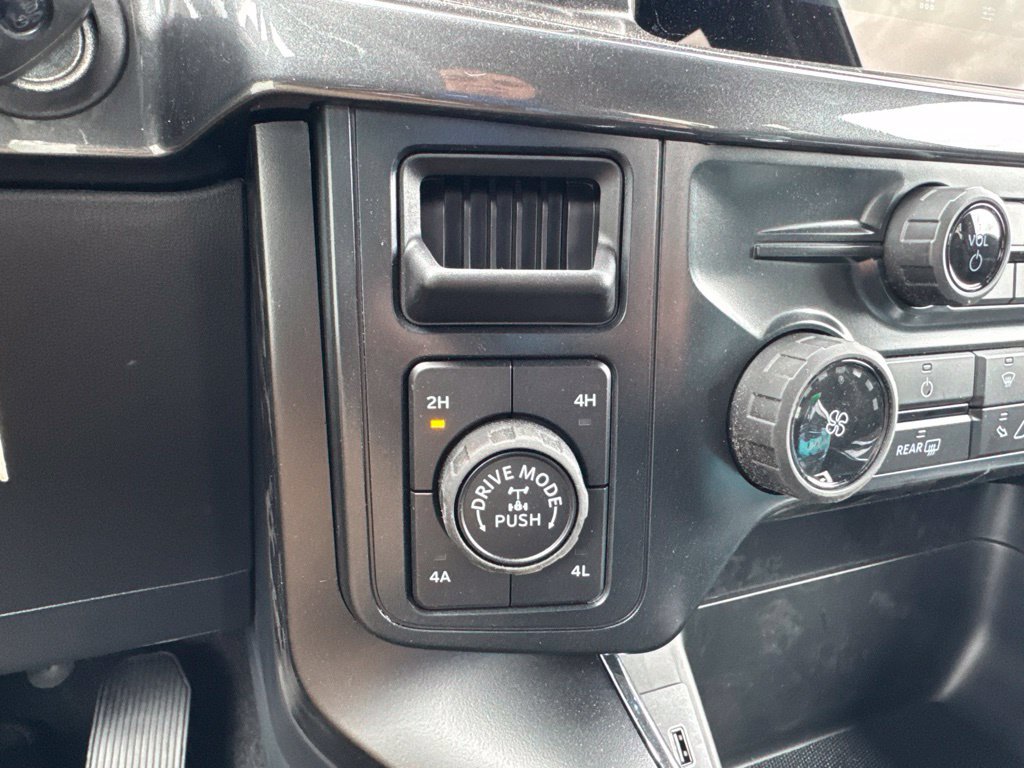 Certified 2025 Ford F150 STX w/ LOBO Package AWD/4WD image 13