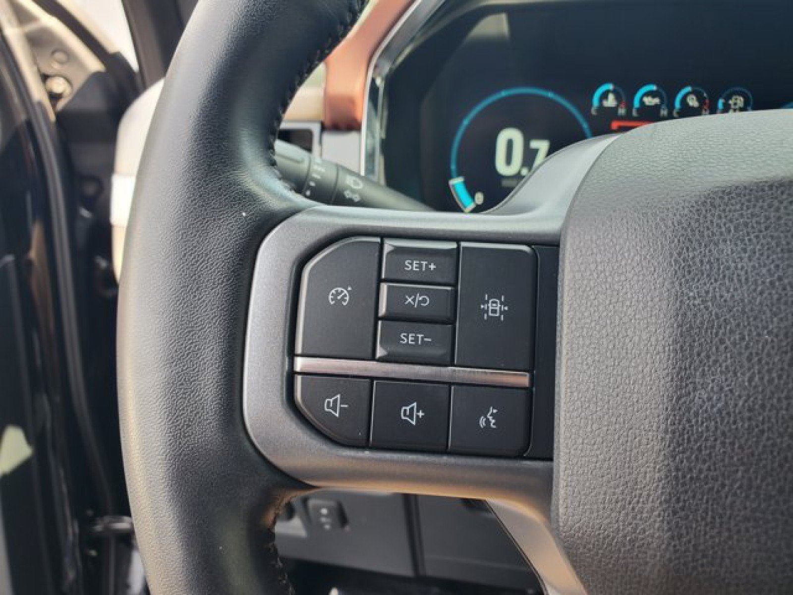 Certified 2023 Ford F150 Lariat AWD/4WD image 18
