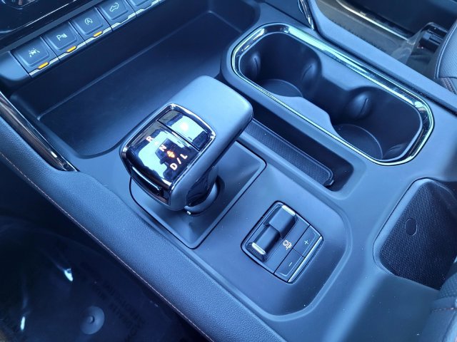Used 2026 GMC Sierra 1500 AT4 w/ AT4 Premium Package AWD/4WD image 19