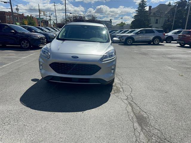 Certified 2022 Ford Escape Titanium w/ Class II Trailer Tow Package image 16