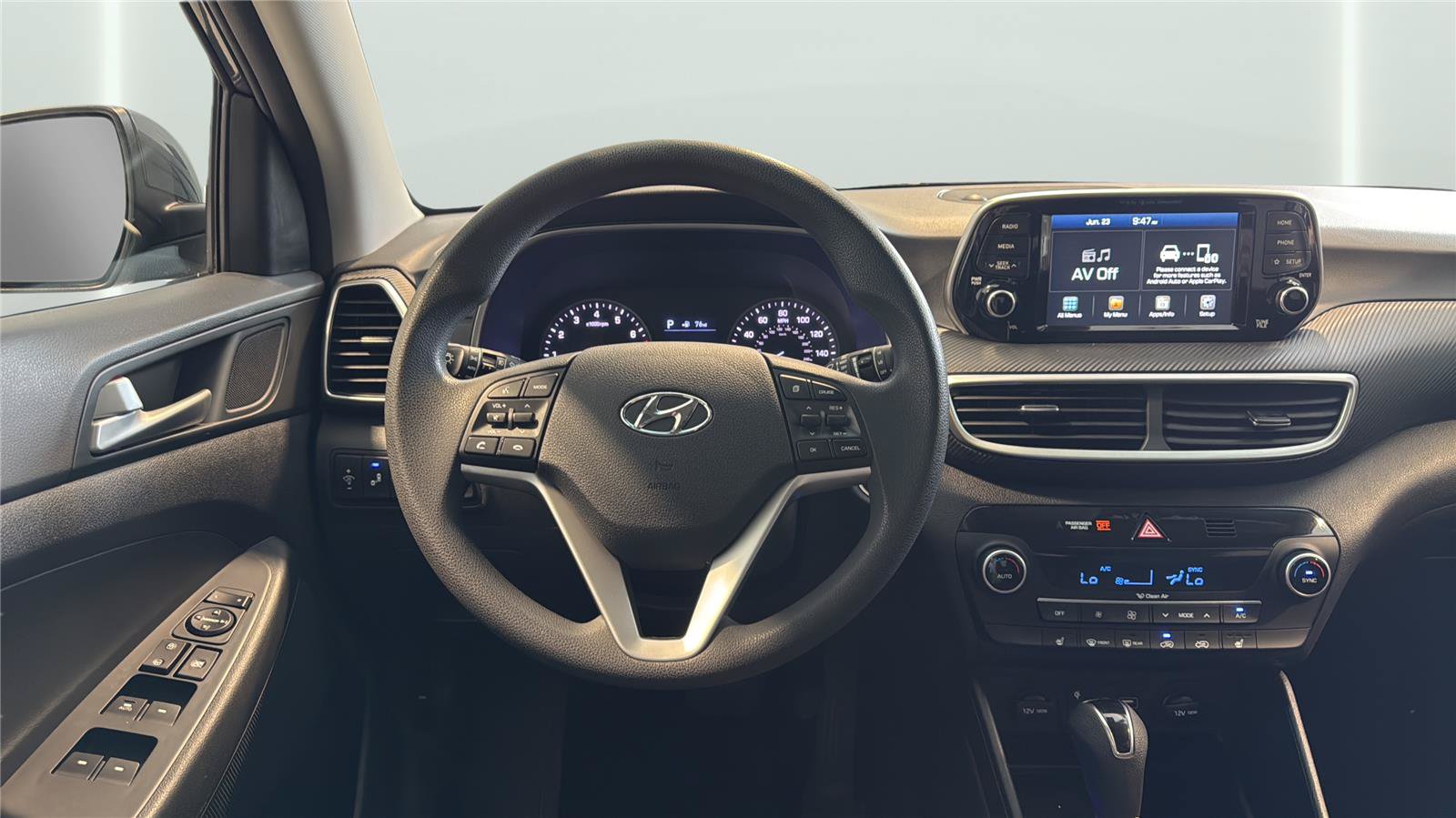 Used 2019 Hyundai Tucson Sport w/ Cargo Package AWD/4WD image 12