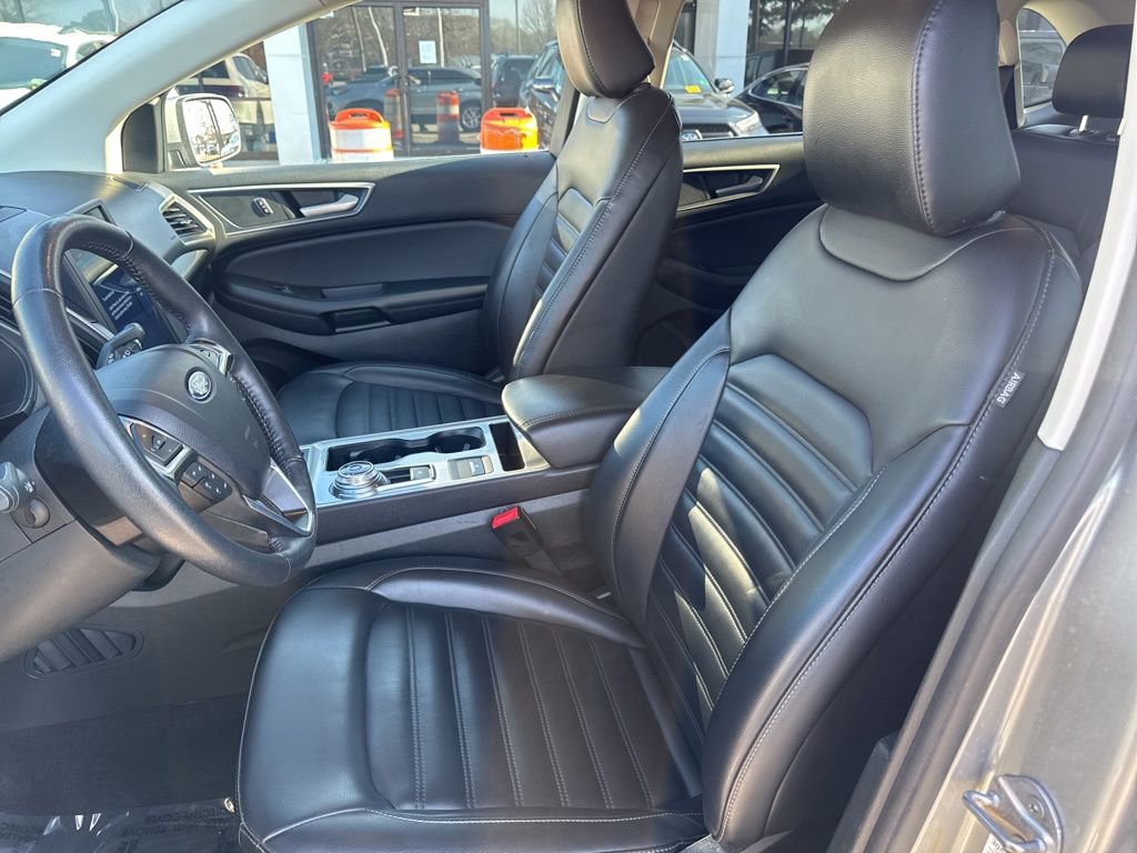 Certified 2024 Ford Edge SEL image 16
