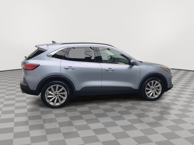 Certified 2022 Ford Escape Titanium w/ Titanium Elite Package image 5