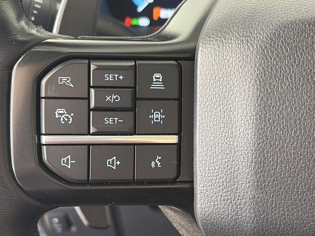 Certified 2023 Ford F150 Raptor w/ Raptor Carbon Fiber Package image 17