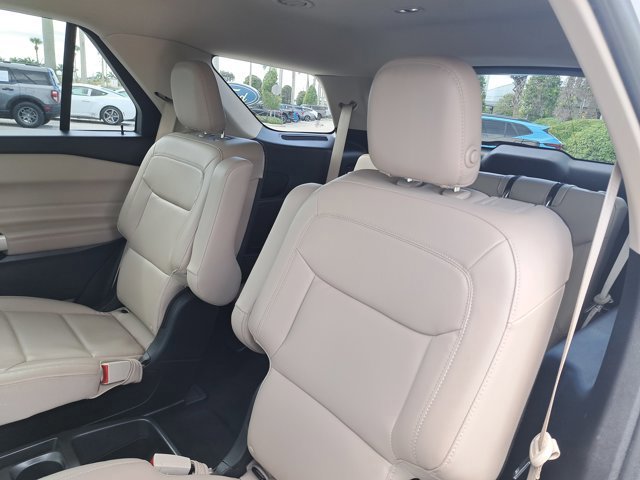 Certified 2020 Ford Explorer XLT w/ Equipment Group 202A image 14