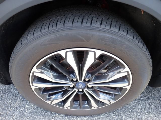 Certified 2022 Ford Escape SE w/ SE Sport Appearance Package AWD/4WD image 13