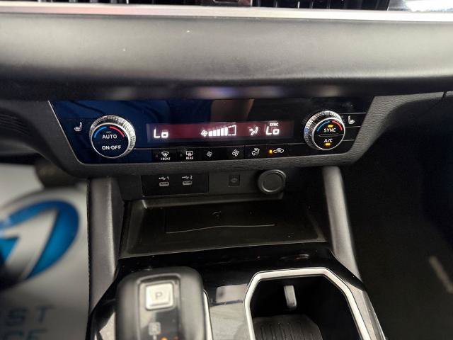 Used 2025 Mitsubishi Outlander SE FWD image 15