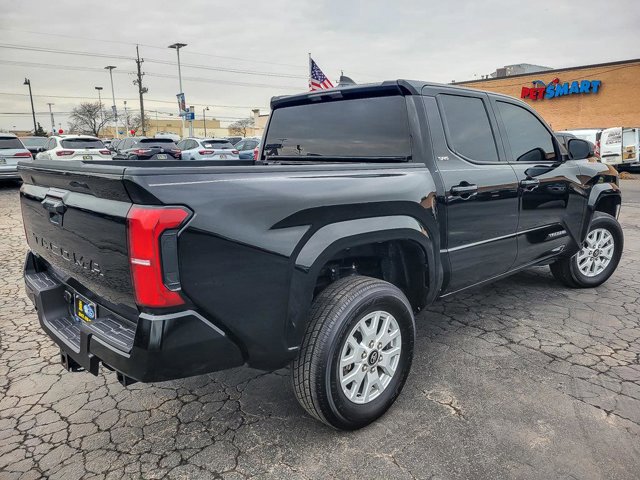 Used 2025 Toyota Tacoma SR5 image 6