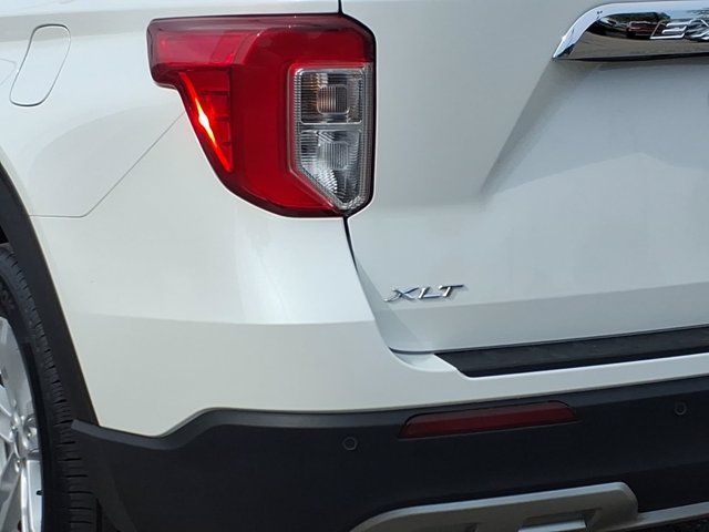 Certified 2024 Ford Explorer XLT w/ Equipment Group 202A AWD/4WD image 19