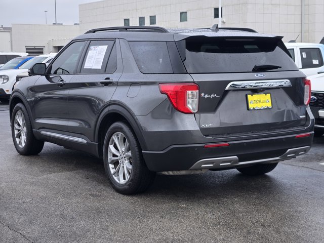 Certified 2020 Ford Explorer XLT w/ Equipment Group 202A image 5