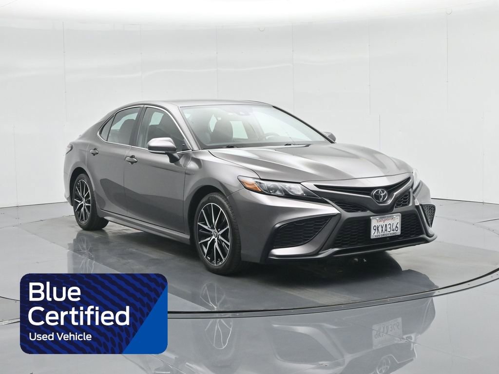 Used 2024 Toyota Camry SE