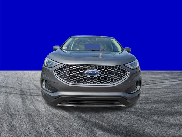 Certified 2024 Ford Edge SEL w/ Convenience Package AWD/4WD image 9