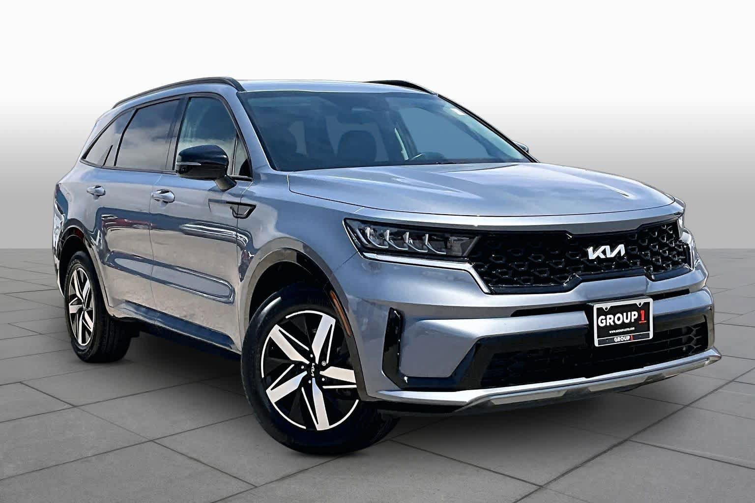 Used 2022 Kia Sorento S FWD image 3