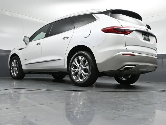 Used 2019 Buick Enclave Avenir w/ Avenir Technology Package AWD/4WD image 42